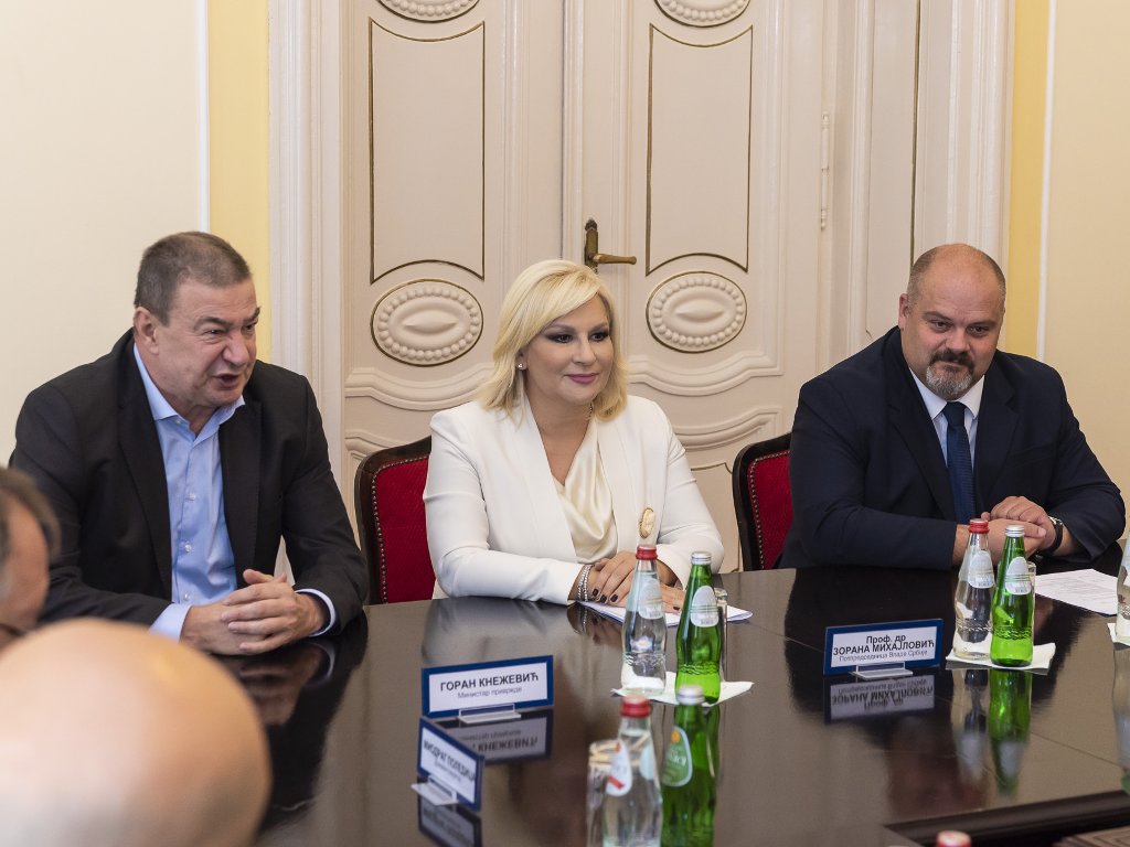 Minister und Bürgermeister von Zrenjanin beim Treffen