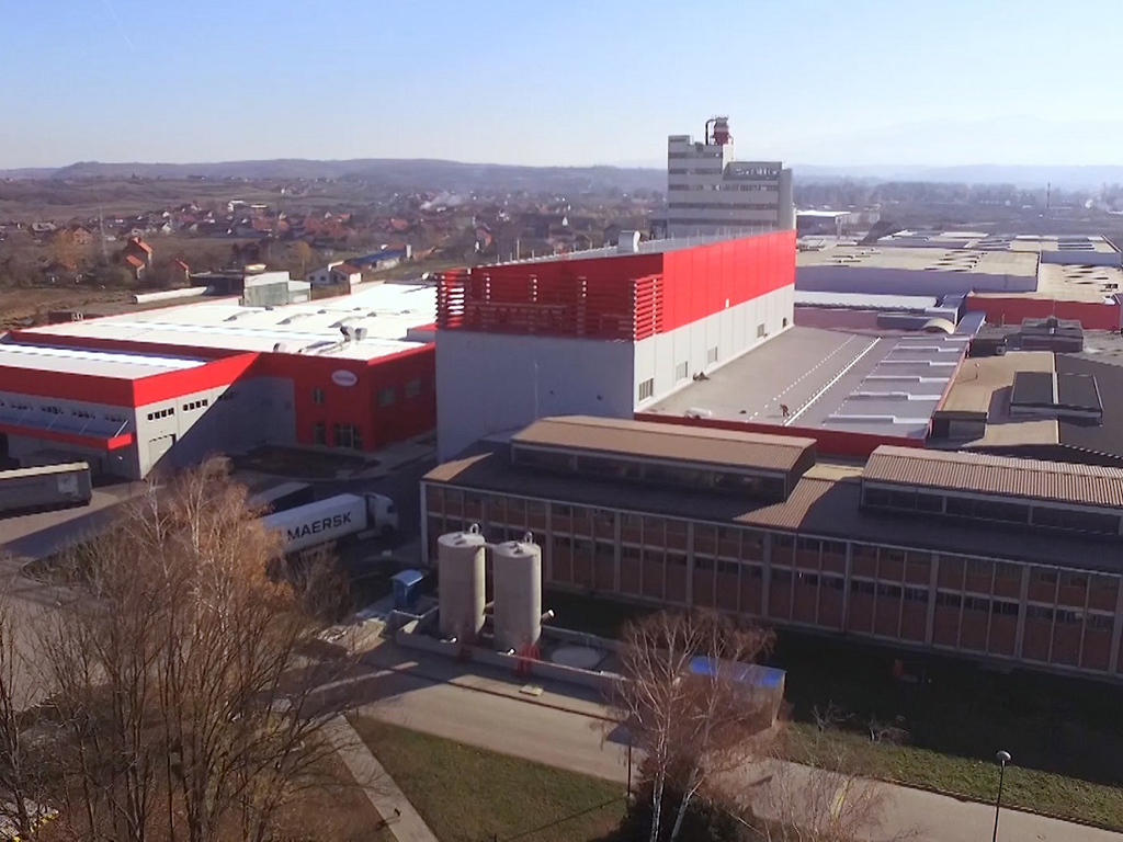 Produktionshalle von Henkel in Krusevac