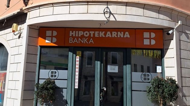 Hipotekarna banka Herceg Novi