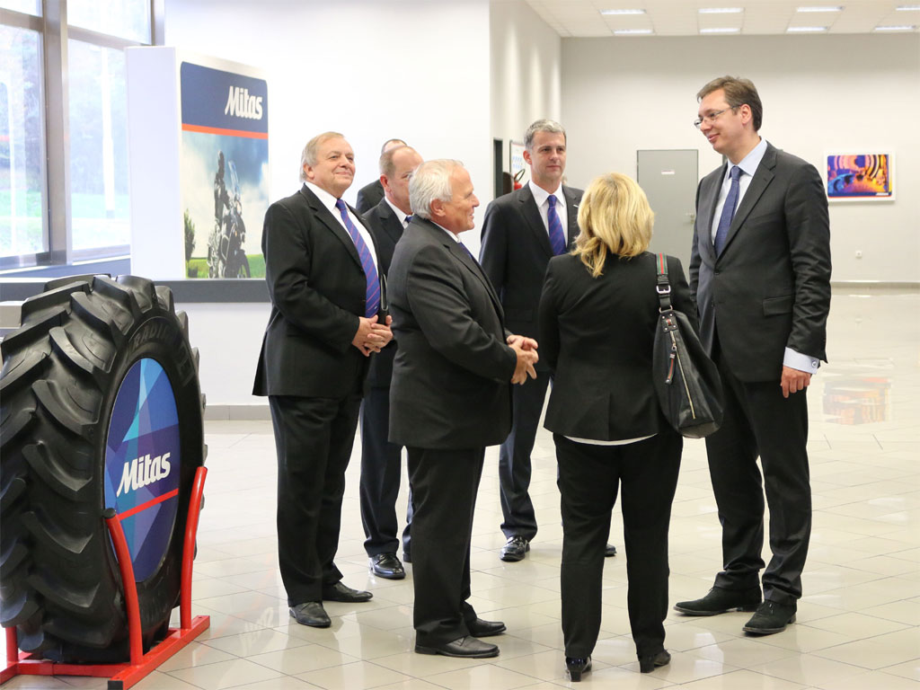 Aleksandar Vučić sa predstavnicima kompanije "Mitas"