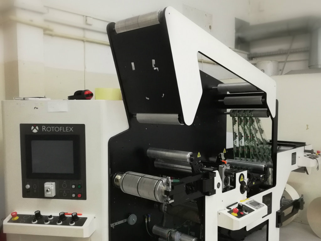 Rotoflex mašina za precizno sečenje etiketa