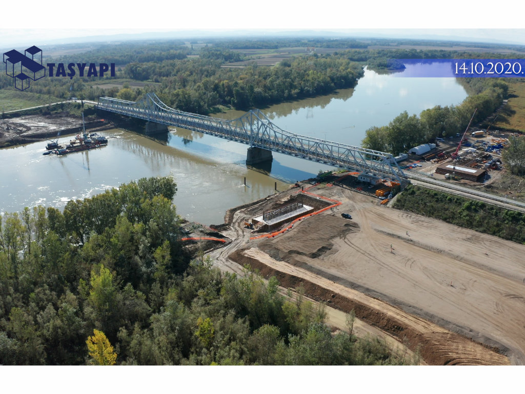 Bau der Brücke über die Save