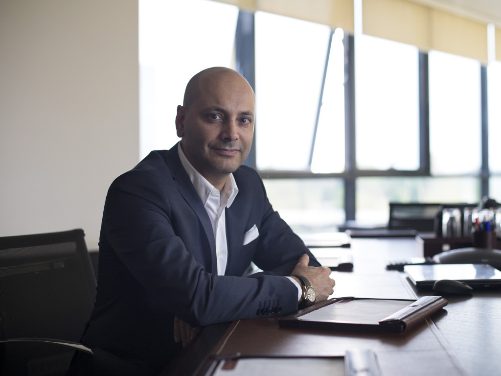 Tiziano Giovannetti, Geschäftsführer von  Fintel Energija A.D.