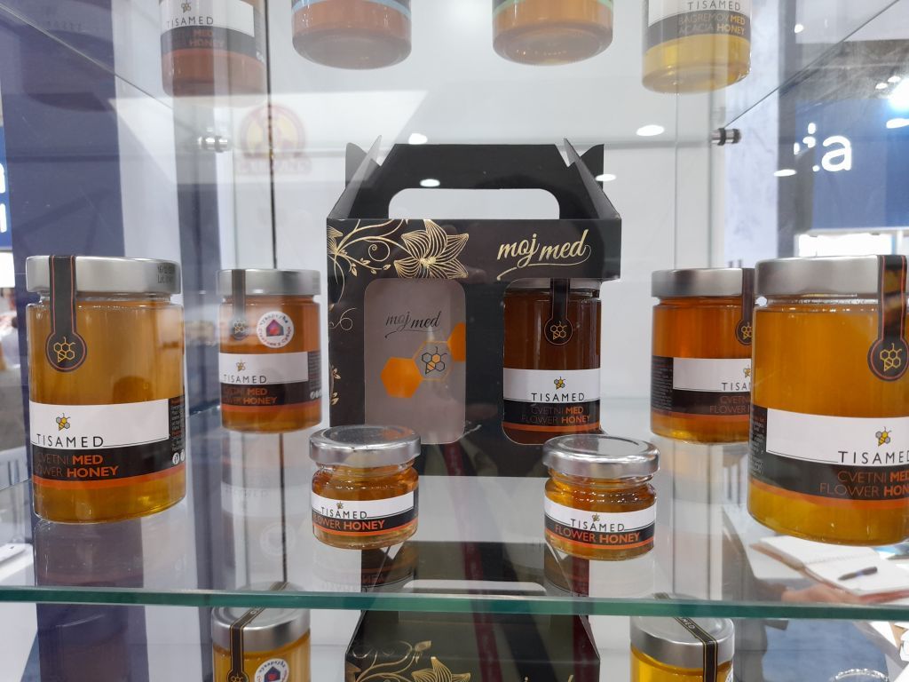 Vojvodina honey in Asia