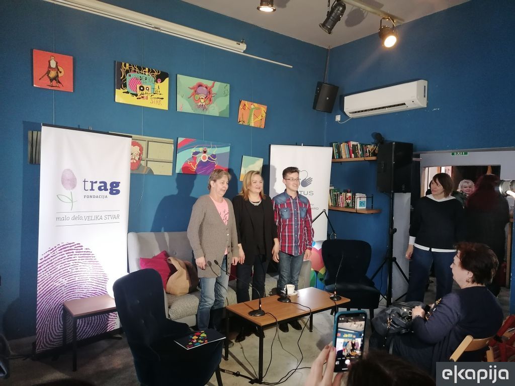 Sleva na desno: Mirjana Mutuc, Marija Mitrović i Marko Čikarić